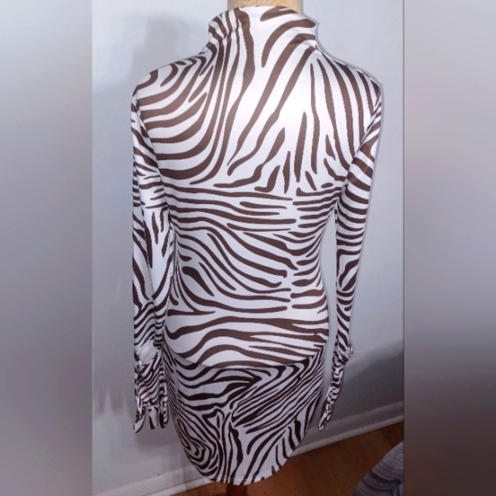 Mz. Exotica π£π₯ -Long Sleeve Mini Dress- W Sz Medium- 6 - Picture 5 of 7